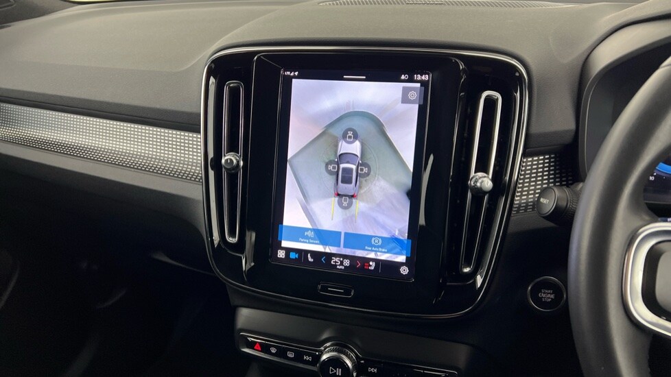 Used Volvo XC40 2024 for sale - 77673808: Photo 19