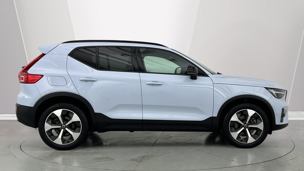 Used Volvo XC40 2024 for sale - 77673808: Photo 3