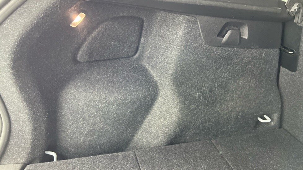 Used Volvo XC40 2024 for sale - 77673808: Photo 59