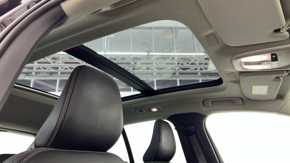 Used Volvo XC40 2022 for sale - 77067877: Photo 31