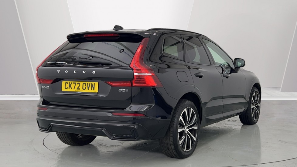 Used Volvo XC60 2022 for sale - 76191002: Photo 2
