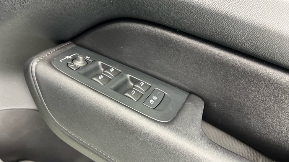 Used Volvo XC60 2022 for sale - 76191002: Photo 24