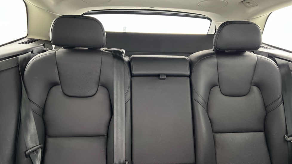 Used Volvo XC60 2022 for sale - 76191002: Photo 36