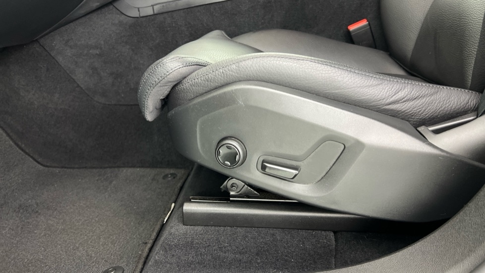 Used Volvo XC60 2022 for sale - 76191002: Photo 59