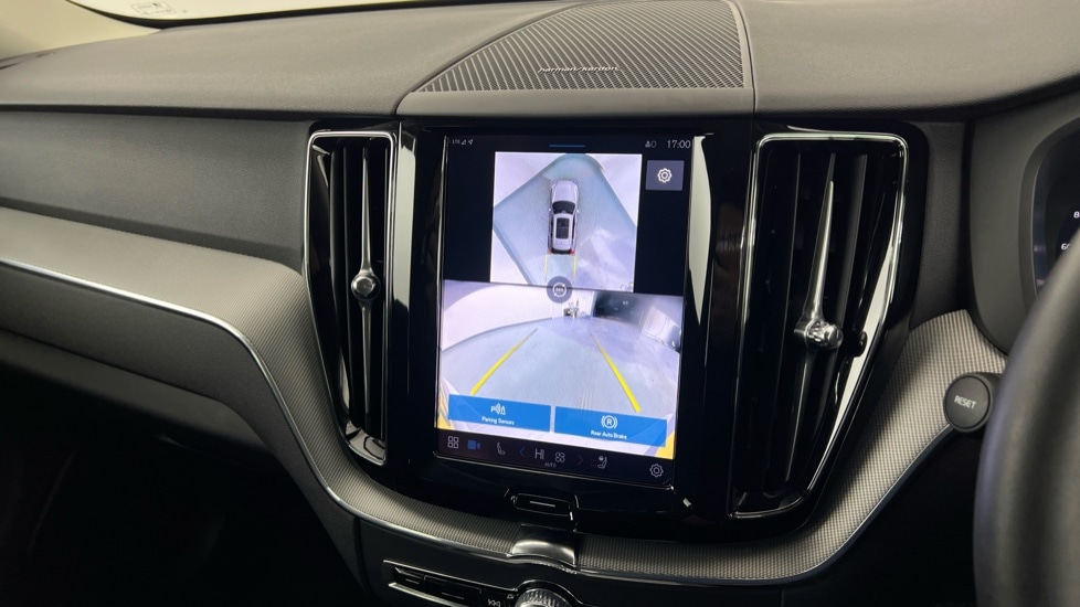 Used Volvo XC60 2025 for sale - 77235537: Photo 19