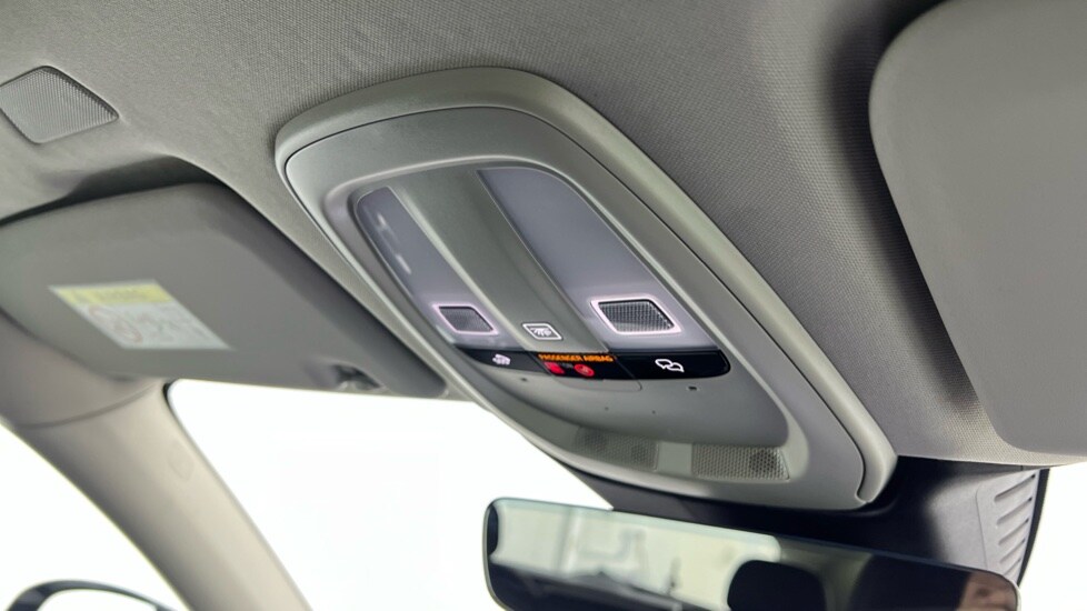 Used Volvo XC60 2025 for sale - 77235537: Photo 28