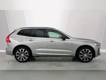 Used Volvo XC60 2025 for sale - 77235537: Photo