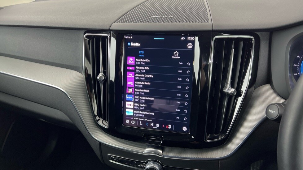 Used Volvo XC60 2025 for sale - 77235537: Photo 42