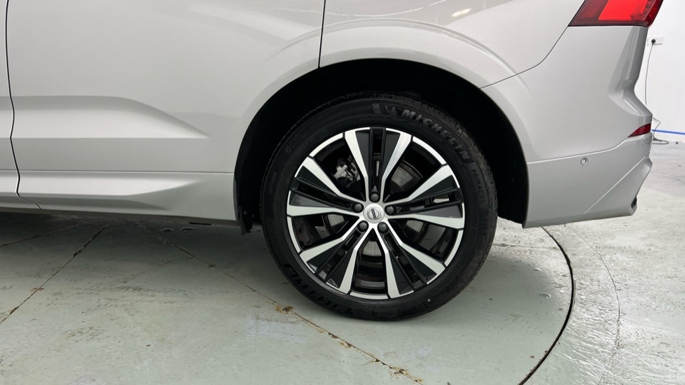 Used Volvo XC60 2025 for sale - 77235537: Photo 60