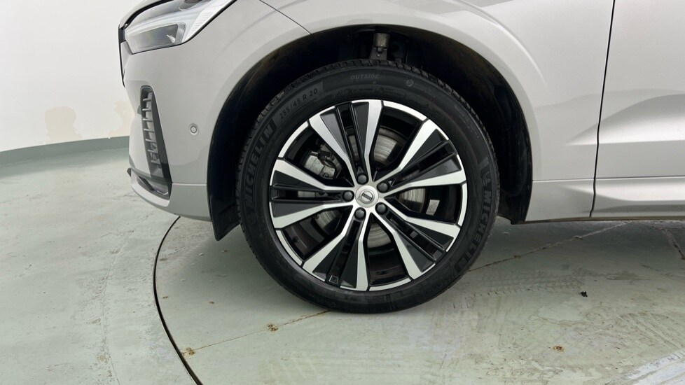 Used Volvo XC60 2025 for sale - 77235537: Photo 61