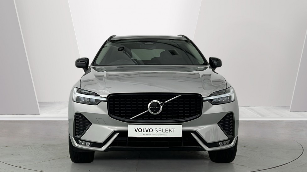 Used Volvo XC60 2025 for sale - 77235537: Photo 8