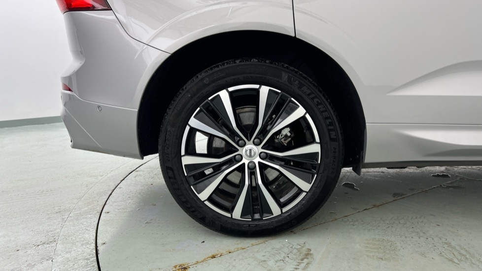 Used Volvo XC60 2025 for sale - 77235537: Photo 9