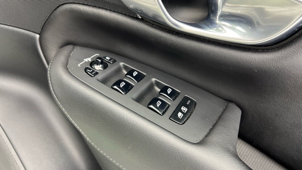 Used Volvo XC90 2022 for sale - 76007640: Photo 24