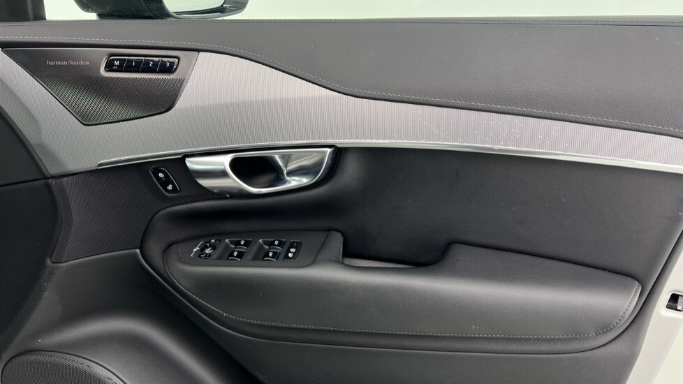 Used Volvo XC90 2022 for sale - 76007640: Photo 29