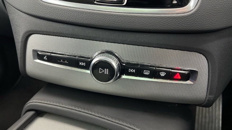 Used Volvo XC90 2022 for sale - 76007640: Photo 40