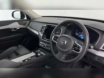 Used Volvo XC90 2022 for sale - 76007640: Photo