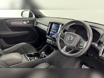 Used Volvo XC40 2021 for sale - 78450189: Photo