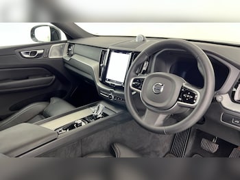 Used Volvo XC60 2025 for sale - 76881695: Photo