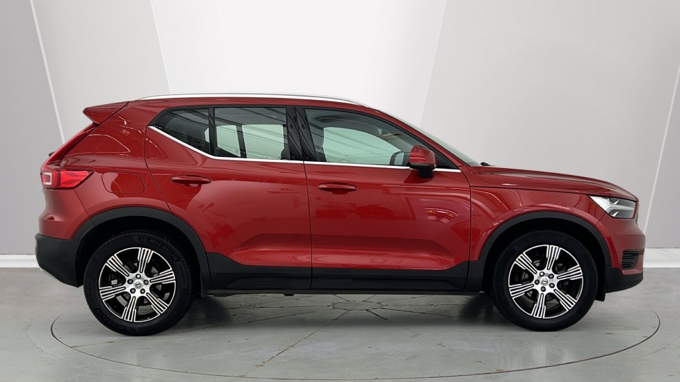Used Volvo XC40 2021 for sale - 77893980: Photo 3