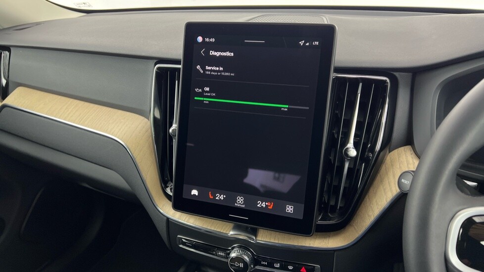 Used Volvo XC60 2025 for sale - 77178216: Photo 15