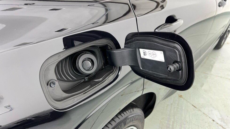 Used Volvo XC60 2025 for sale - 77178216: Photo 16