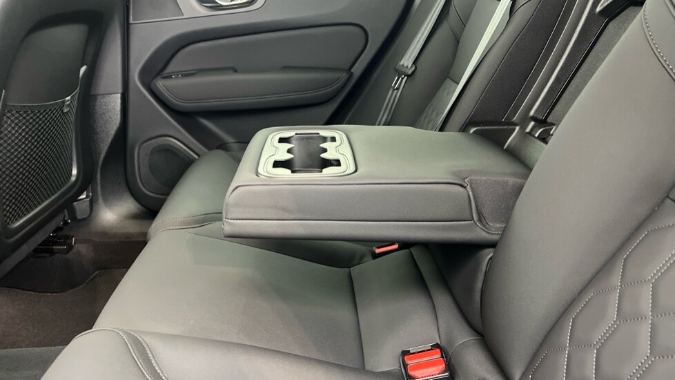 Used Volvo XC60 2025 for sale - 77178216: Photo 34