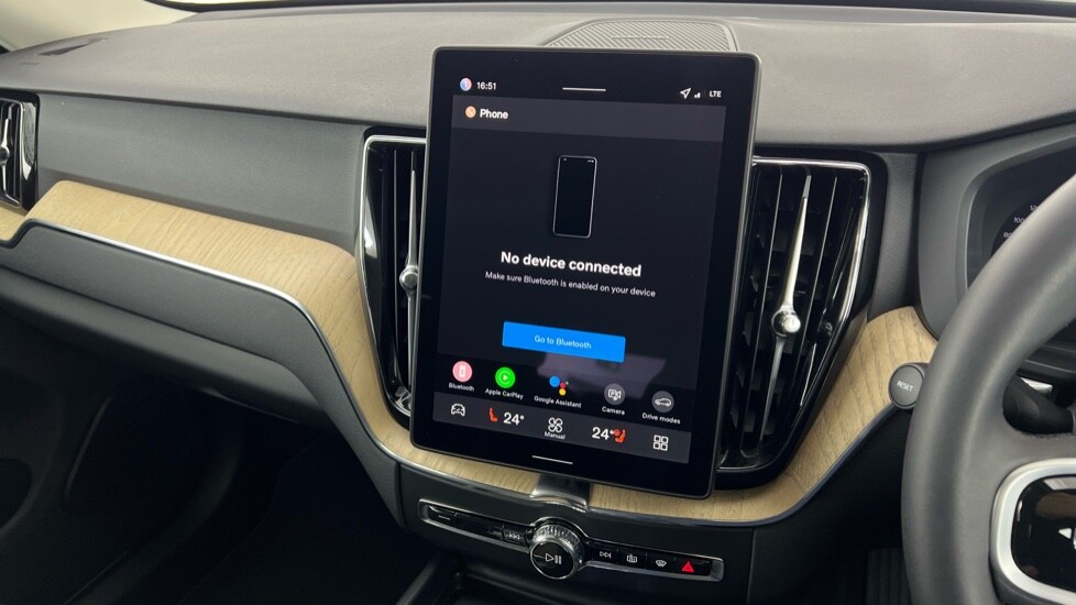 Used Volvo XC60 2025 for sale - 77178216: Photo 43