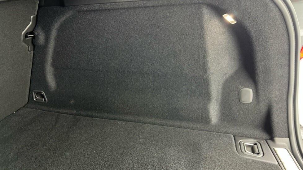 Used Volvo XC60 2025 for sale - 77178216: Photo 56