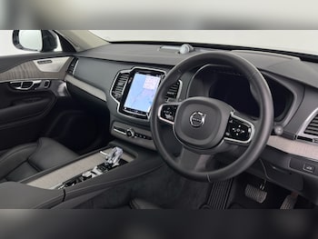 Used Volvo XC90 2024 for sale - 77762818: Photo