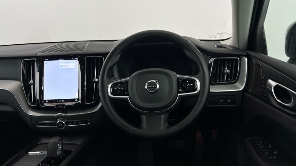 Used Volvo XC60 2023 for sale - 76738194: Photo 10