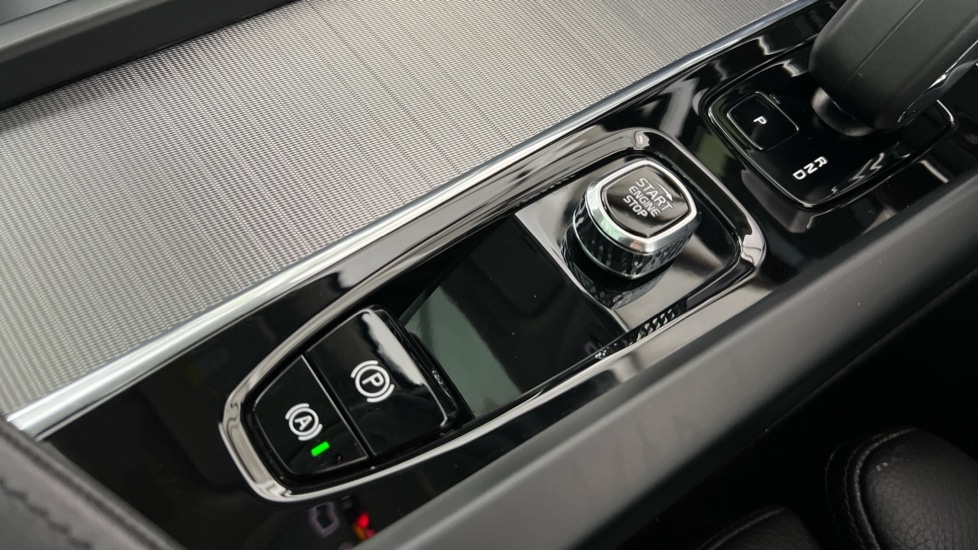 Used Volvo XC60 2023 for sale - 76738194: Photo 27