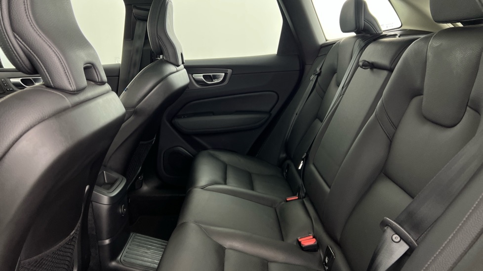 Used Volvo XC60 2023 for sale - 76738194: Photo 33