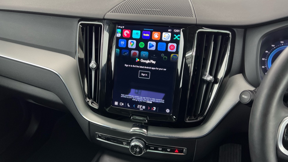 Used Volvo XC60 2023 for sale - 76738194: Photo 47