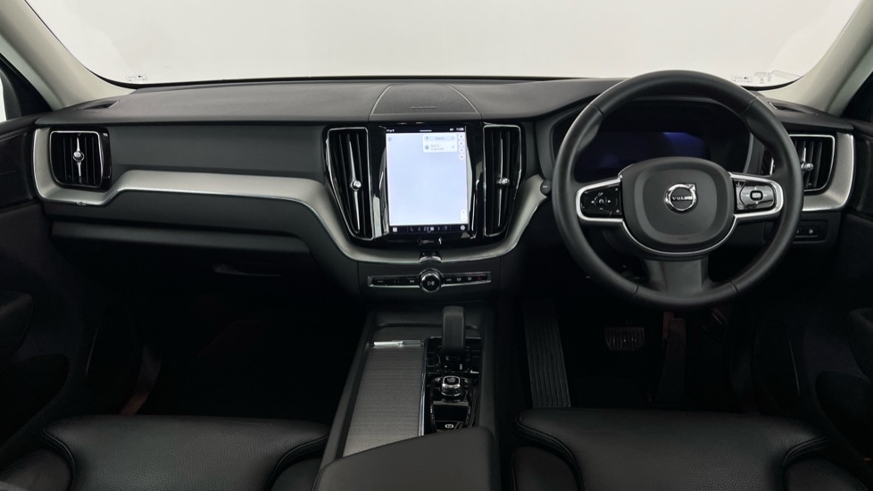 Used Volvo XC60 2023 for sale - 76738194: Photo 5