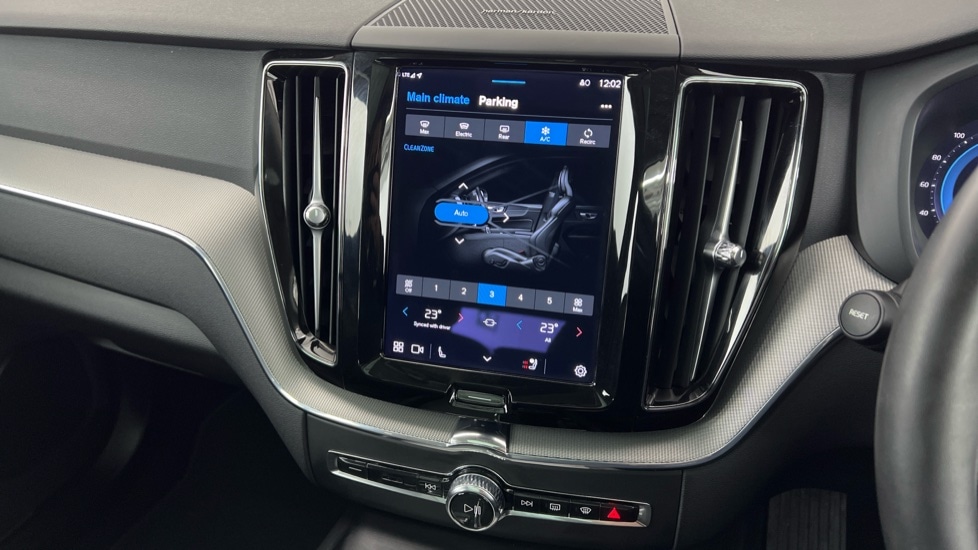 Used Volvo XC60 2023 for sale - 76738194: Photo 50