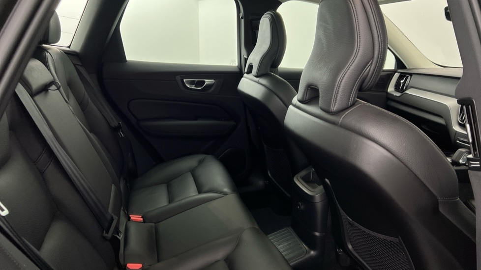 Used Volvo XC60 2023 for sale - 76738194: Photo 6