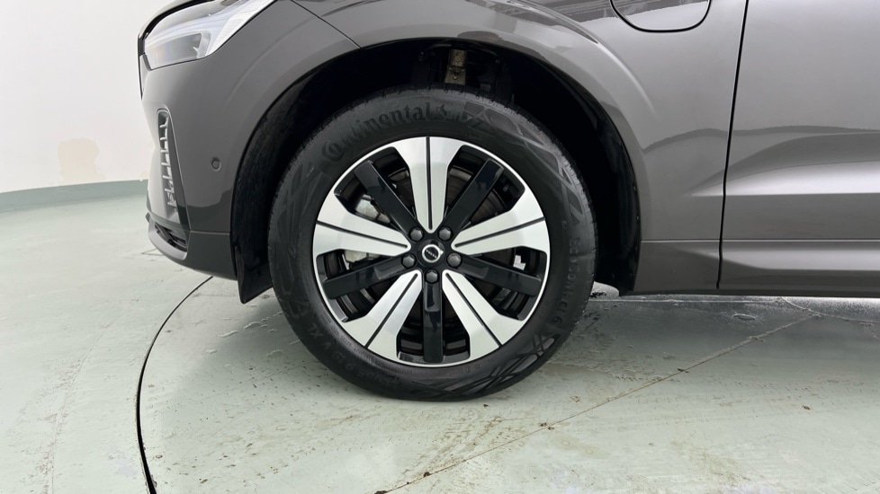 Used Volvo XC60 2023 for sale - 76738194: Photo 65