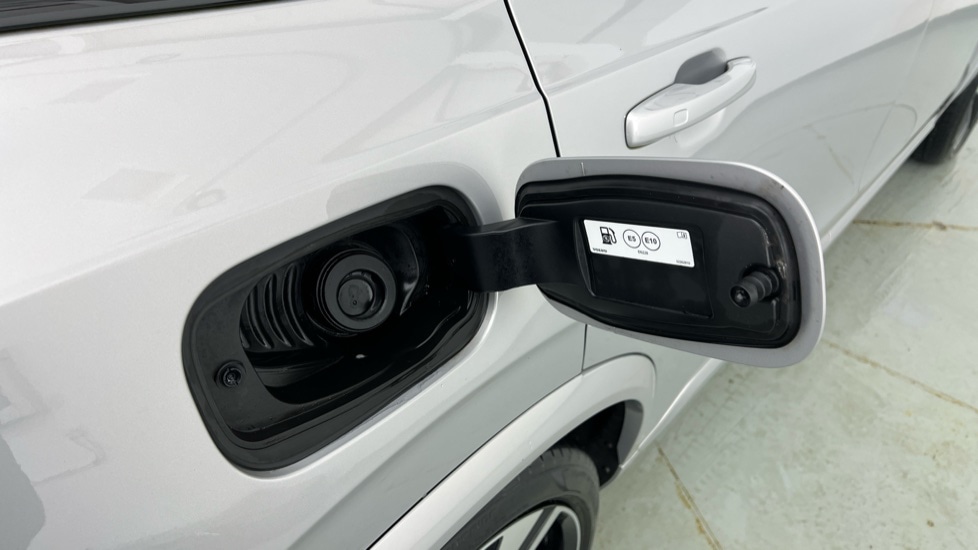 Used Volvo XC90 2023 for sale - 77818917: Photo 16