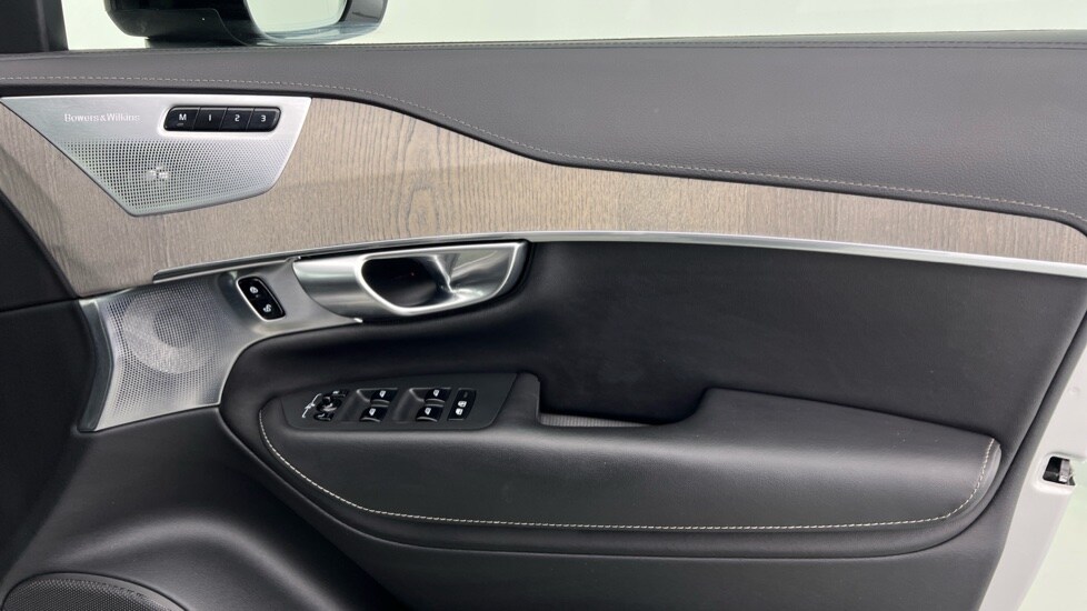 Used Volvo XC90 2023 for sale - 77818917: Photo 29