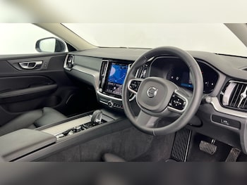 Used Volvo V60 2025 for sale - 78868356: Photo