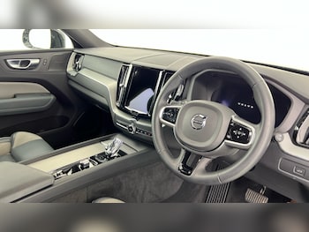 Used Volvo XC60 2023 for sale - 78388711: Photo