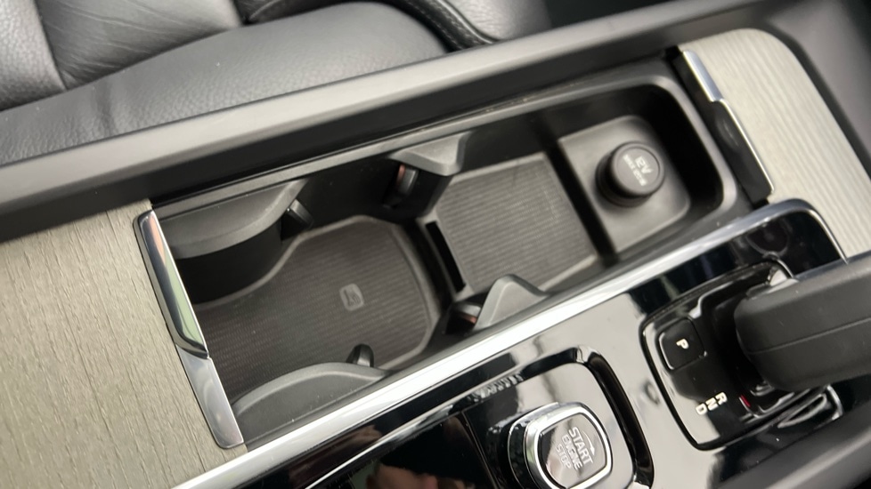 Used Volvo V60 2022 for sale - 77095361: Photo 47