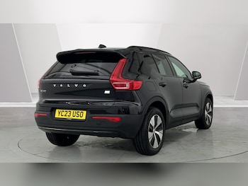 Used Volvo XC40 2023 for sale - 77978996: Photo