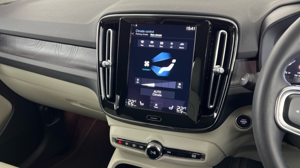 Used Volvo XC40 2023 for sale - 77978996: Photo 50