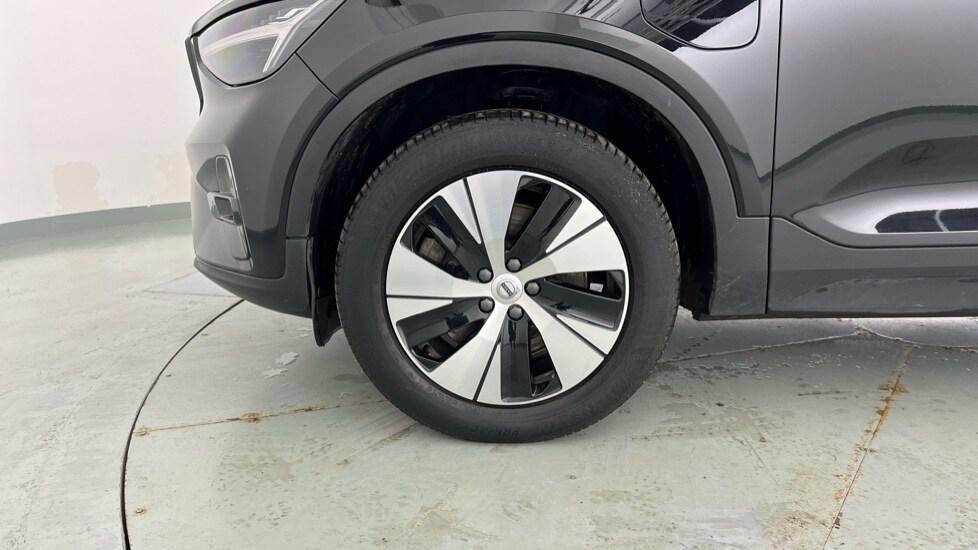 Used Volvo XC40 2023 for sale - 77978996: Photo 61