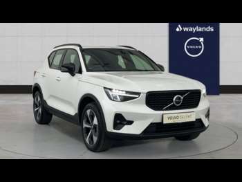 2024 - Plus, B3 Mild hybrid, Petrol, Dark Auto 5-Door
