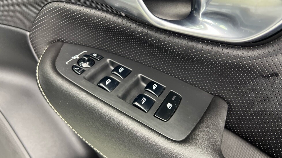 Used Volvo XC90 2021 for sale - 77512685: Photo 24