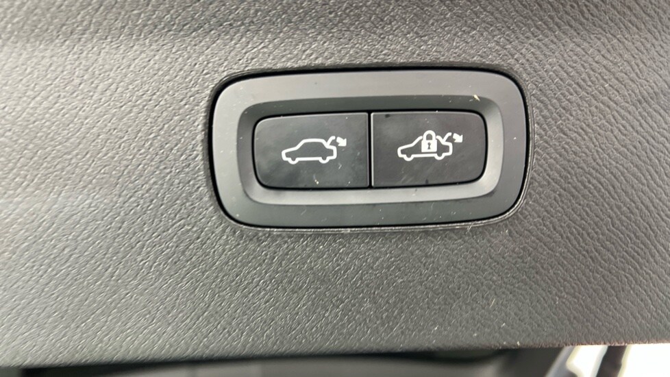 Used Volvo XC90 2021 for sale - 77512685: Photo 35