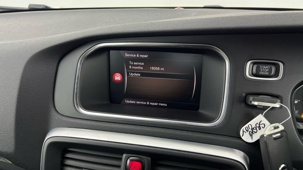 Used Volvo V40 2018 for sale - 77810235: Photo 15