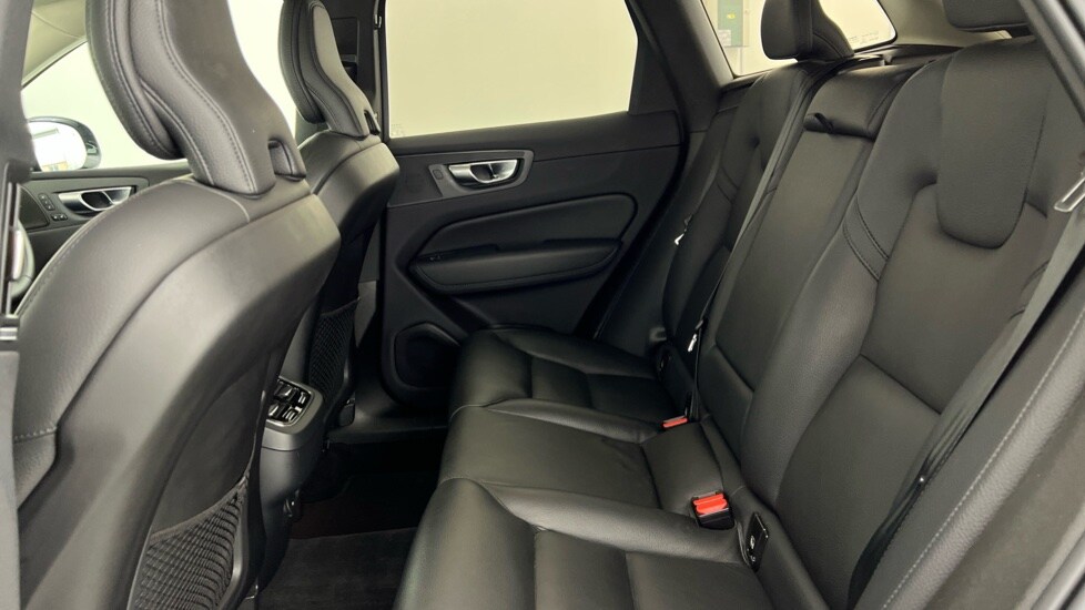 Used Volvo XC60 2023 for sale - 78008981: Photo 33